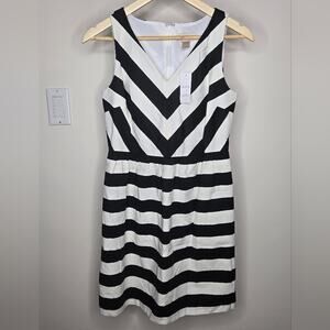 NWT LOFT Black and White Chevron Striped Dress Sleeveless Fully Lined 4P